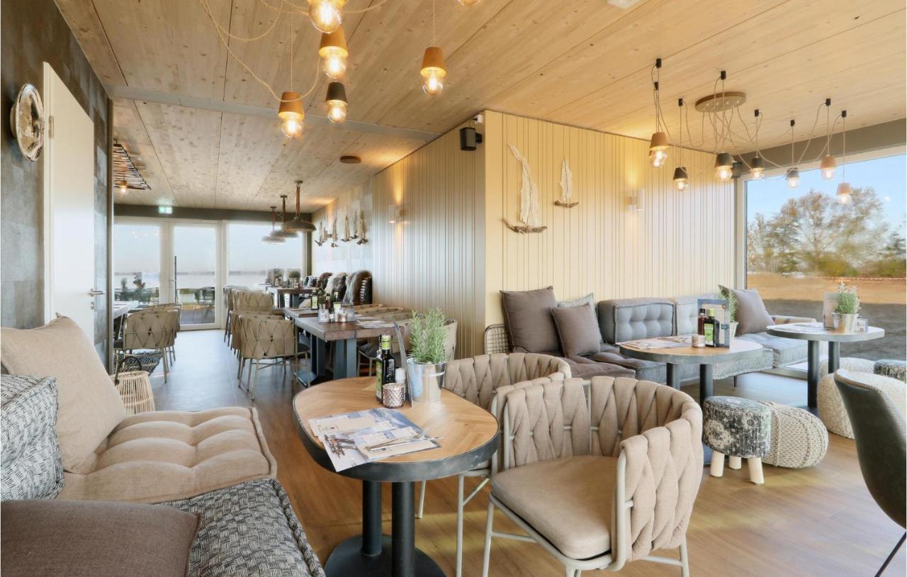 Amazing Home In Lembruch-Duemmer See With Sauna Экстерьер фото